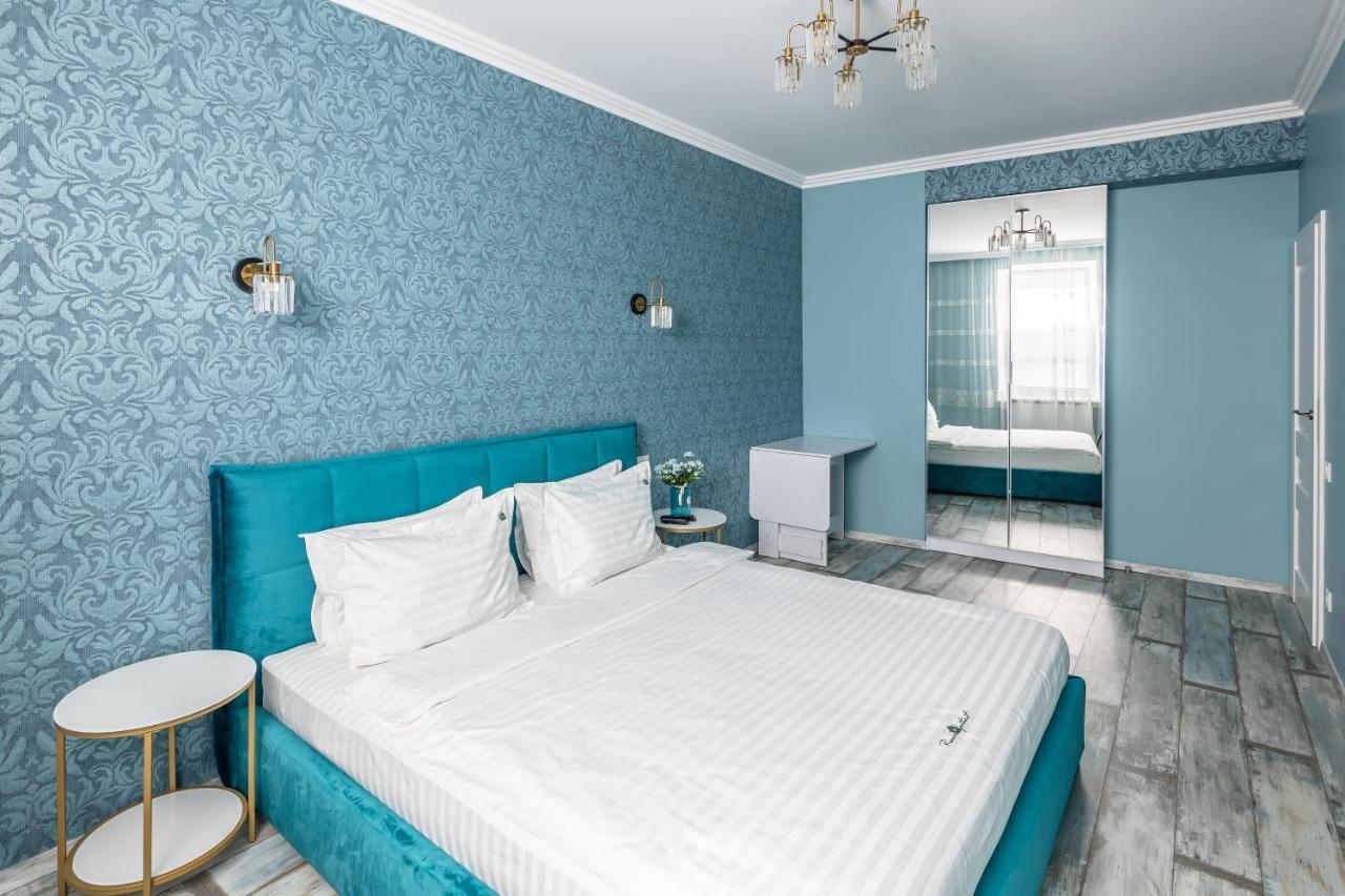 Romari Вічева 1 Apartment Lviv Bagian luar foto