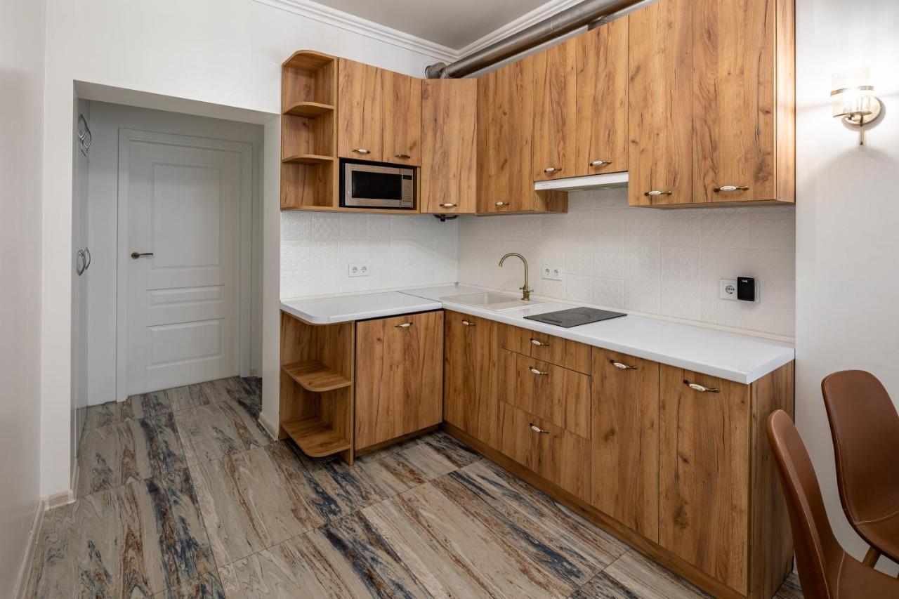 Romari Вічева 1 Apartment Lviv Bagian luar foto